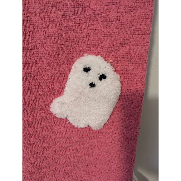 Rachel Zoe Dark Pink Ghost Blanket TikTok Viral Throw Halloween NWT - Picture 2 of 7